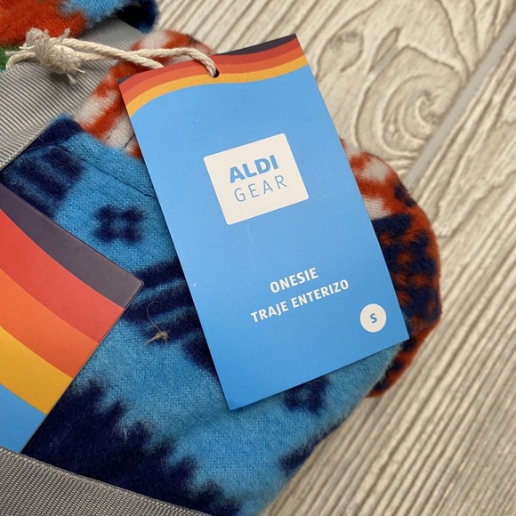 Aldi Gear ‘23 Holiday One Piece Hooded Zip Pajama Unisex S Dark Blue Logo New - Picture 3 of 5